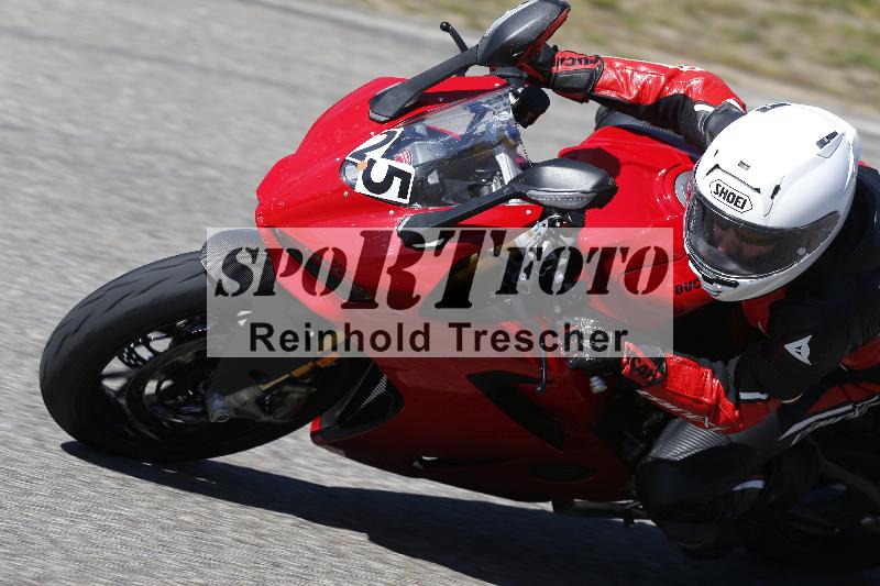 /06 08.04.2026 Cornu Master School ADR/Gruppe rot/25